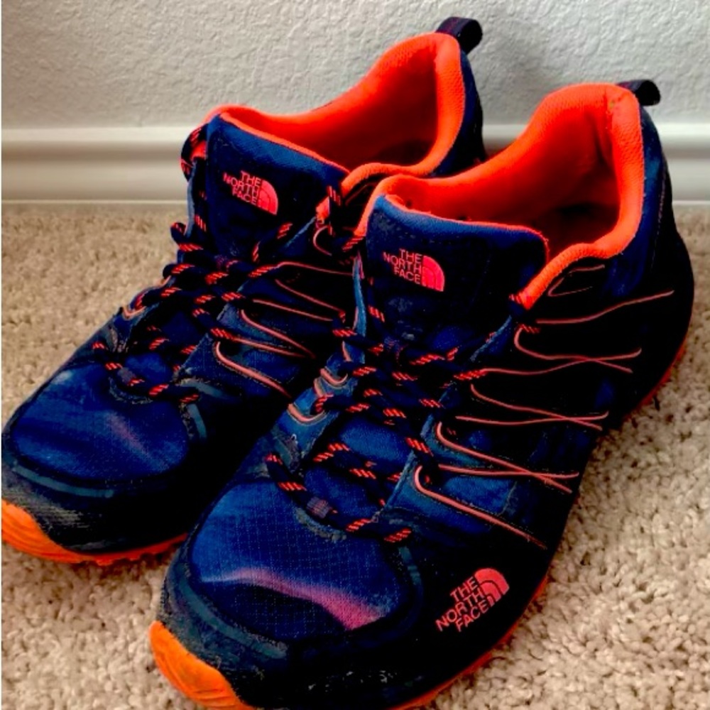 THE NORTH FACE LITEWAVE EXPLORE WOMEN'S 10